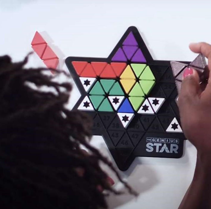 SmartGames - Puzzle Games (The Genius Star) Game