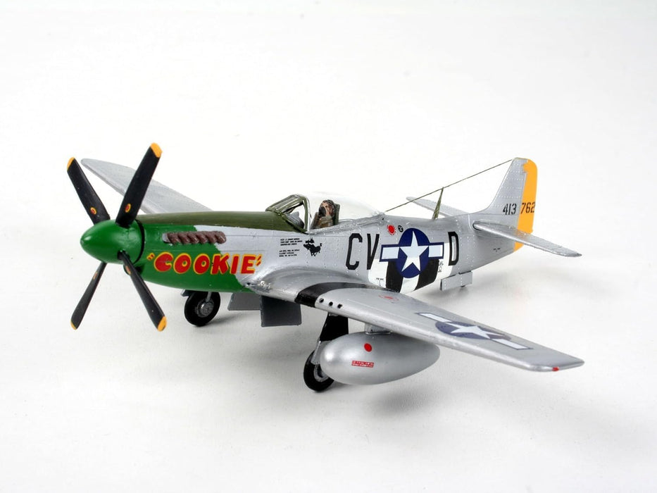 REVELL 04148 - P-51D Mustang 1:72 Scale Model Plane