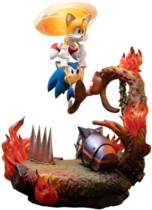 First4Figures - Sonic The Hedgehog (Sonic & Tails) RESIN Statue