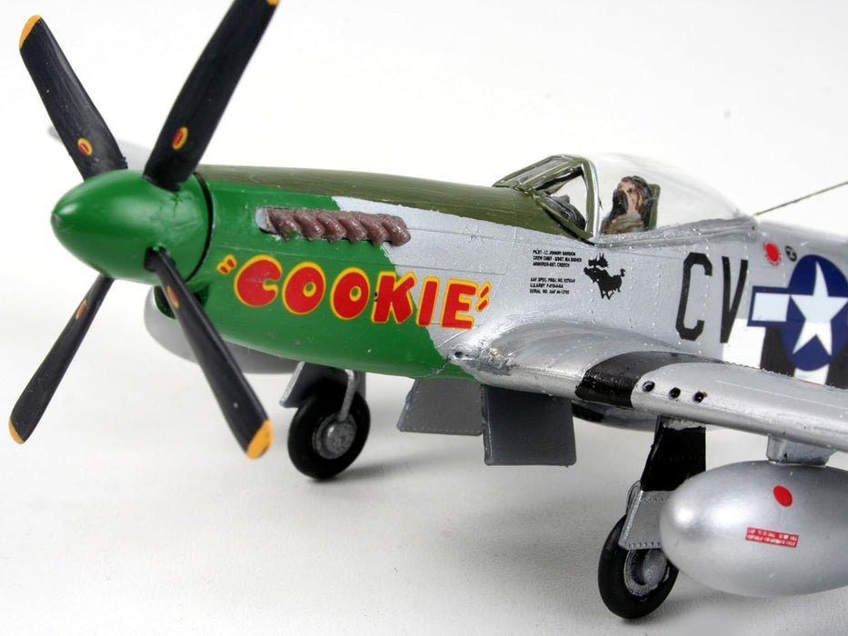 REVELL 04148 - P-51D Mustang 1:72 Scale Model Plane