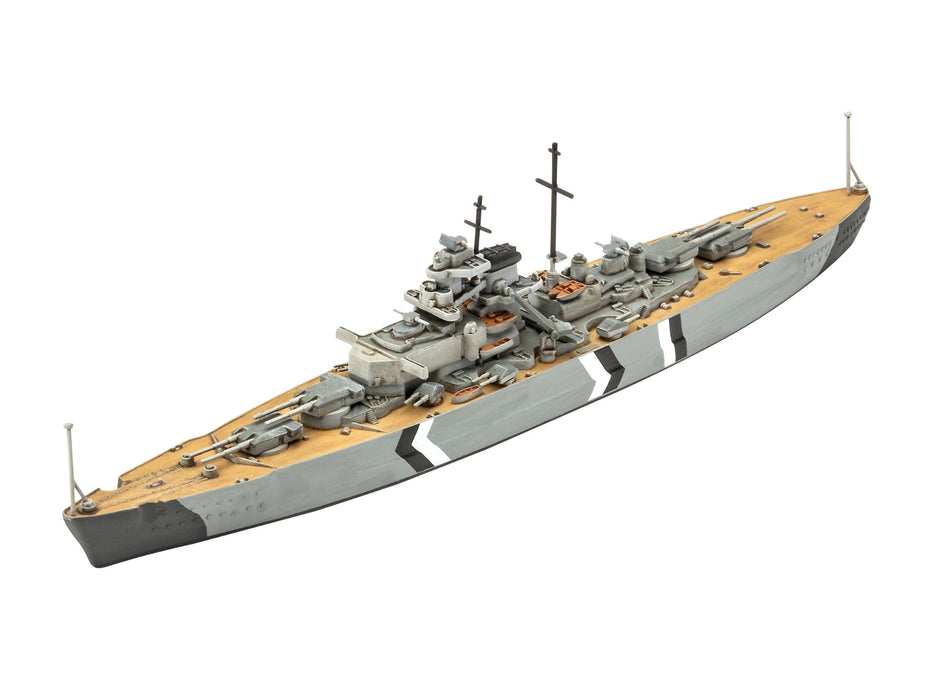 REVELL 05637 - The Legendary Bismarck 1:700 & 1:1200 Scale Model Boat Gift Set