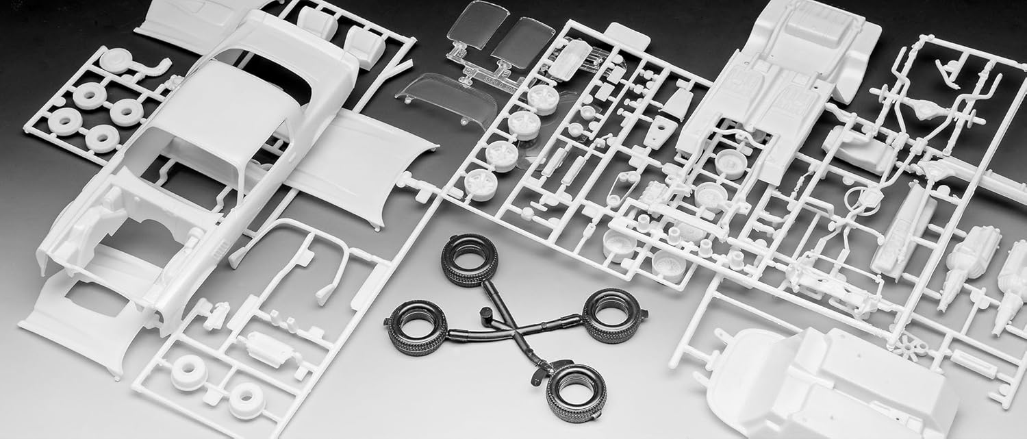 REVELL 67728 - Stranger Things: Billy's Chevy® Camaro™ 1:24 Scale Model Car