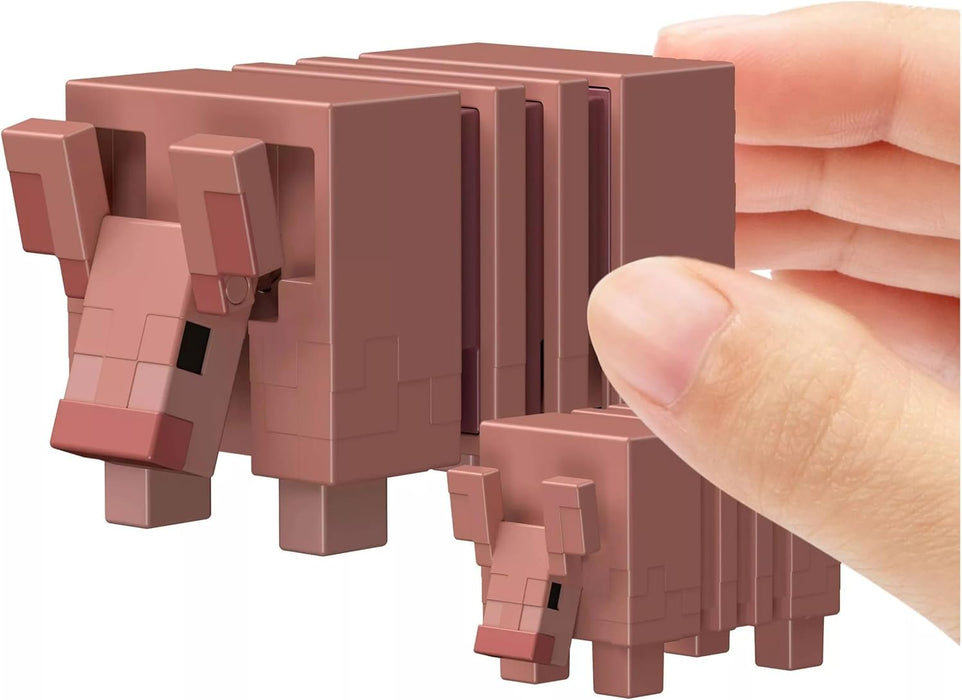 Minecraft - 3.25" Armodillo Figure