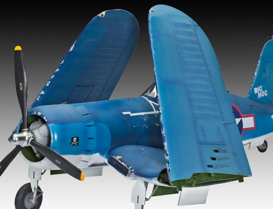 REVELL 64781  - Vought F4U-1A Corsair 1:32 Scale Model Set
