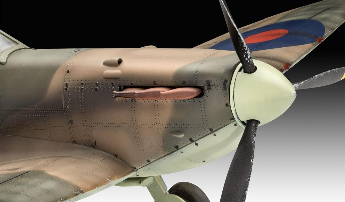 REVELL 05688 - Spitfire Mk.II "Aces High" Iron Maiden 1:32 Scale Model Plane Set