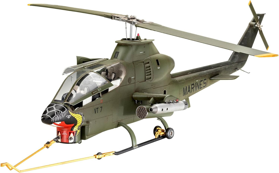 REVELL 03821 - Bell AH-1G Cobra 1:32 Scale Model Helicopter