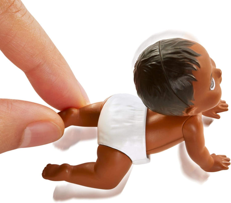 Barbie - Skipper Babysitter Doll & Giraffe Playmat