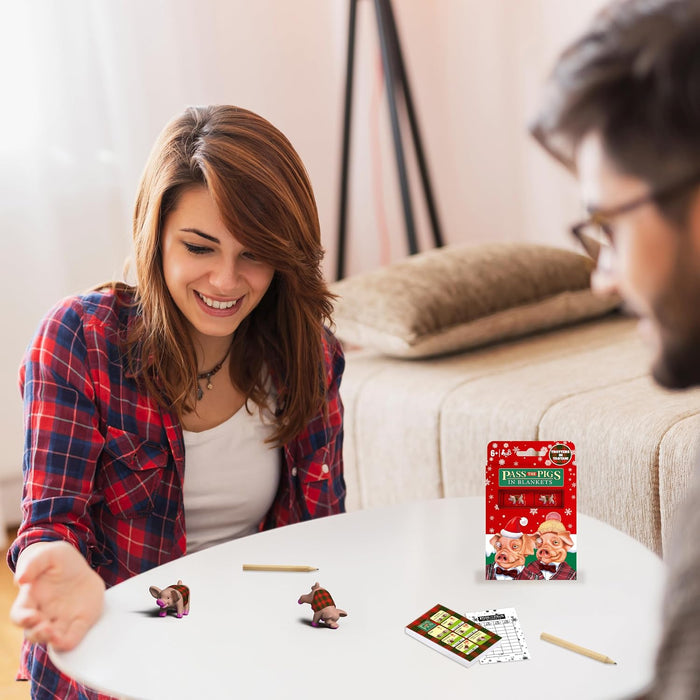 Pass the Pigs (Includes Blankets) Game