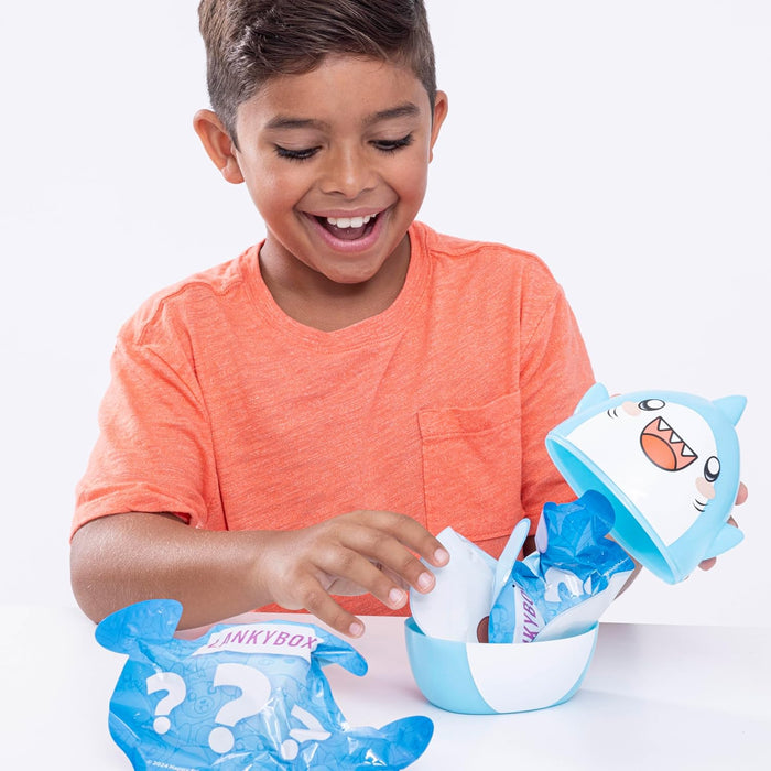 Lankybox Thicc Shark Mystery Glow Pack Toys (Series 5)