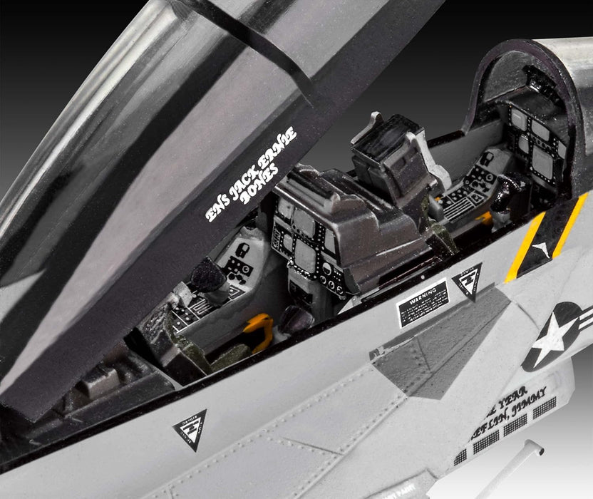 REVELL 63834 - F/A-18F Super Hornet 1:72 Scale Model Set