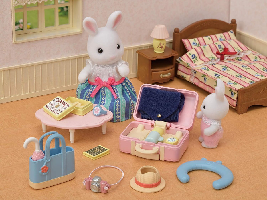 Sylvanian Families  -Weekend Travel Set Snow Rabbit Mother