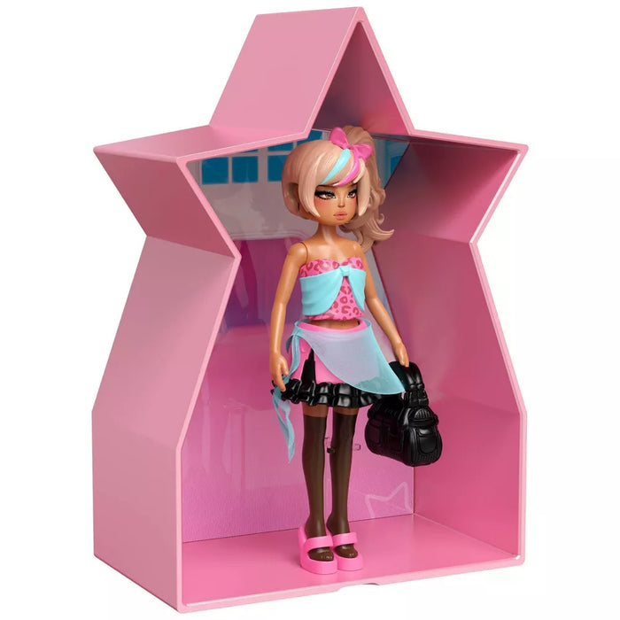 Dress To Impress - Series 2: Mystery Doll