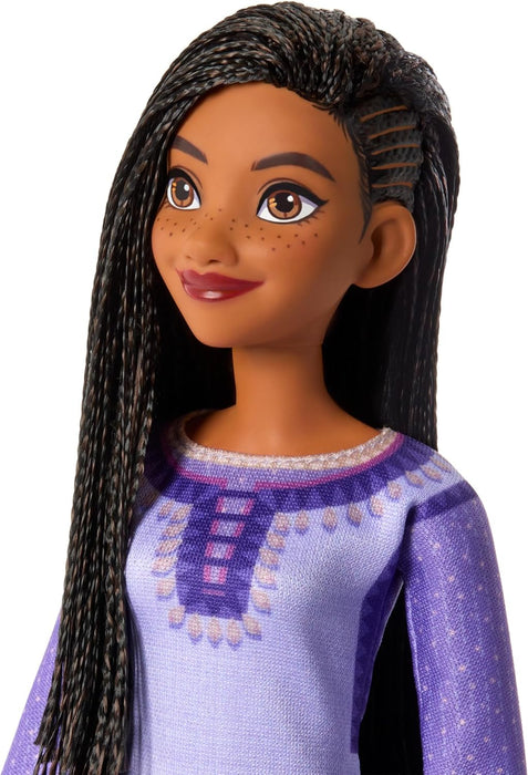 Disney Wish - Asha of Rosas Posable Fashion Doll