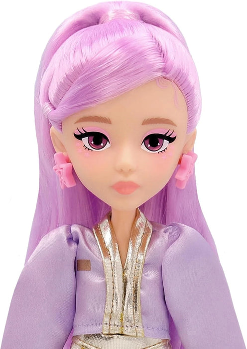 K-Pop Nari Fashion Doll