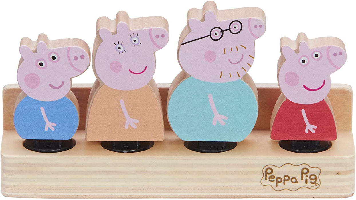 Peppa Pig - Wooden Family